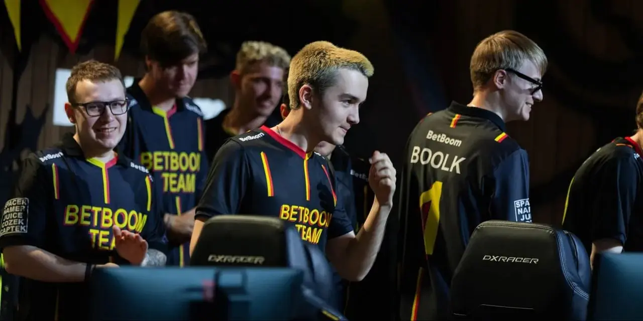 Квиз по Dota 2 - фрибет 1000 от БК Betboom