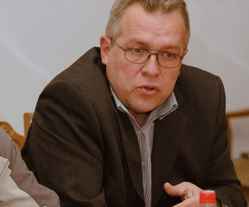 Запрет на рекламу букмекерских контор тормозит развитие белорусского футбола